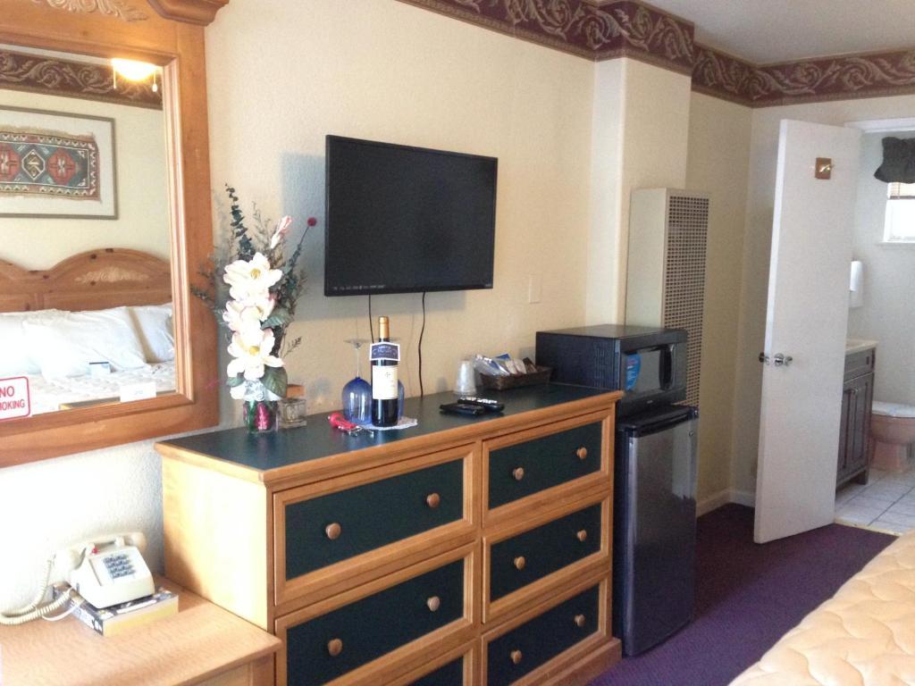 Travelers Inn And Suites South Lake Tahoe Rum bild